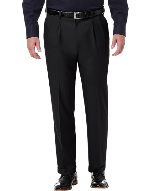 Haggar Premium Comfort Classic Fit Pleat-Front Pants, Medium Khaki